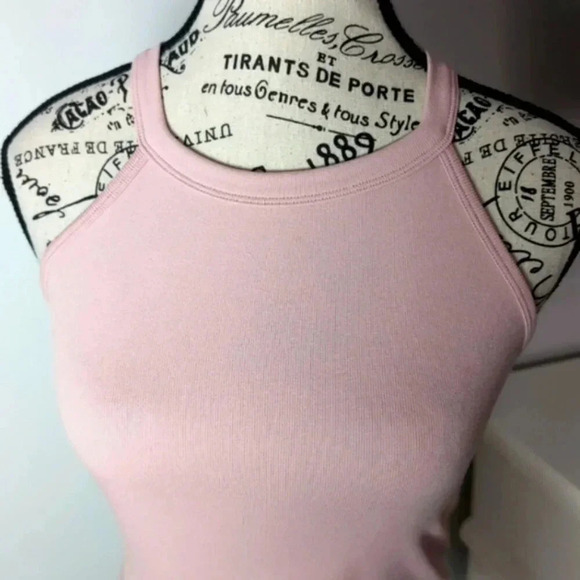 FREE PEOPLE | Women's Soft Pink Bella Seamless Ribbed Tank Top NWOT - Picture 4 of 6